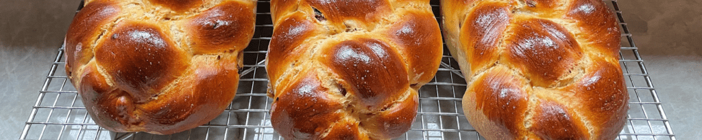 With these Shabbat resources, the Jewish Grandparents Network seeks to partner with you and your family to create Shabbat traditions of personal meaning and joy that result in memories that endure through the generations. 