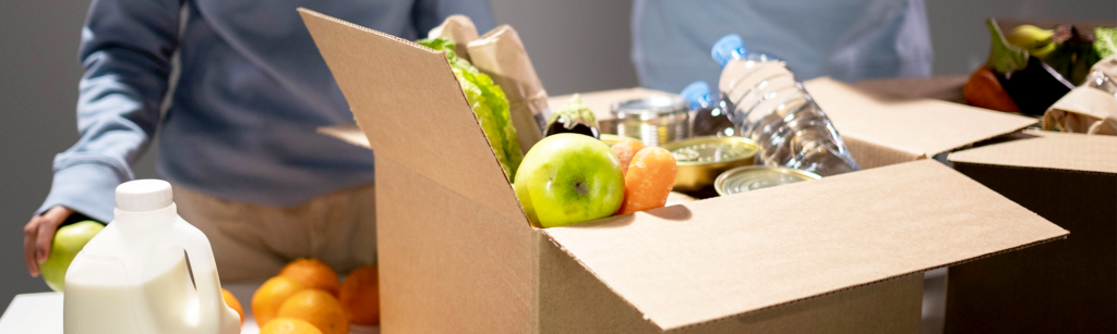 Using Jewish wisdom, grandparents and grandchildren explore the value of feeding the hungry — Ha’achalat Re’evim — and discover the 